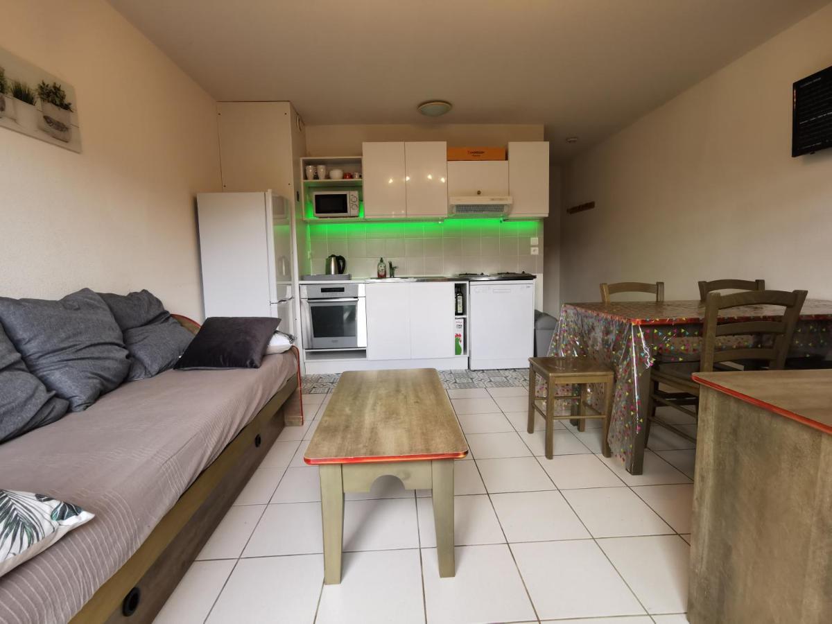 Au 11 T3 Duplex, Village Vacances, Piscines, Parking Сен-Женье-д'Оль Экстерьер фото