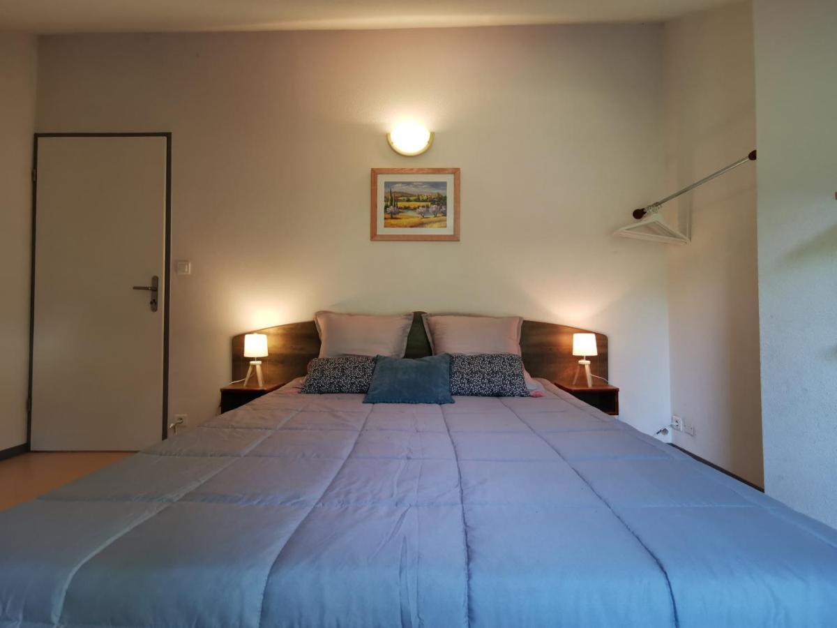 Au 11 T3 Duplex, Village Vacances, Piscines, Parking Сен-Женье-д'Оль Экстерьер фото